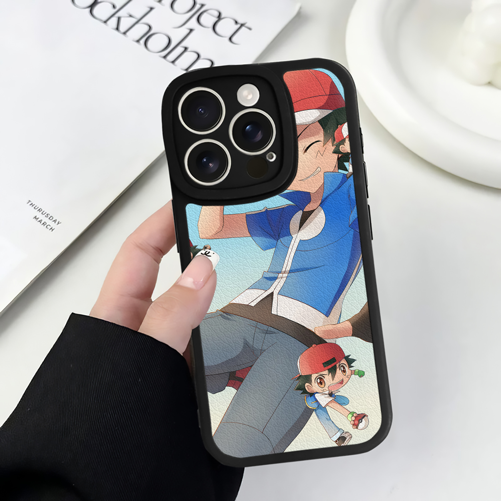 （画像用） ポケットモンスター Pokémon 【iPhone 16シリーズ対応】シリコンスマホケース（レザー調） 材質：シリコン